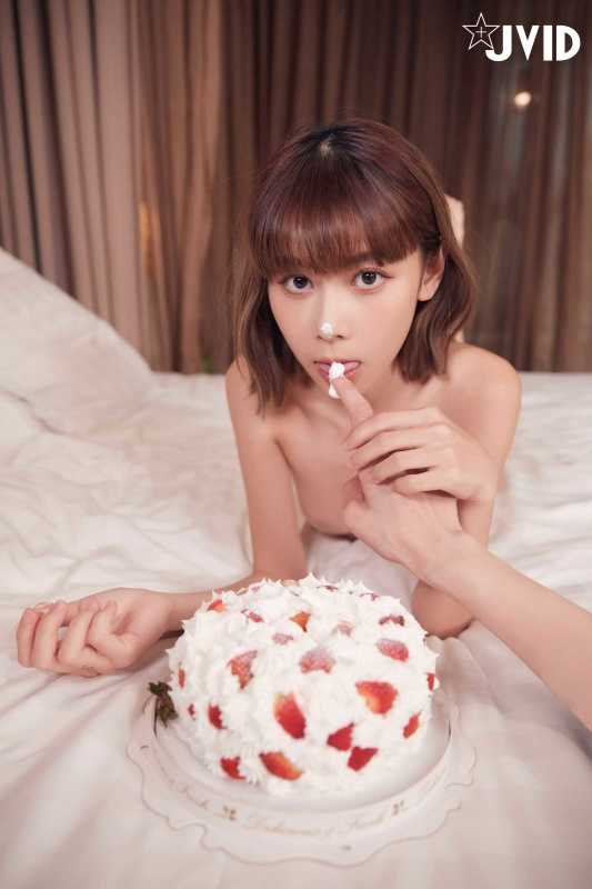 [JVID]ABBIE·郭郭濃情奶油蛋糕小世界開房初體驗[154P/15.2M]（）3
